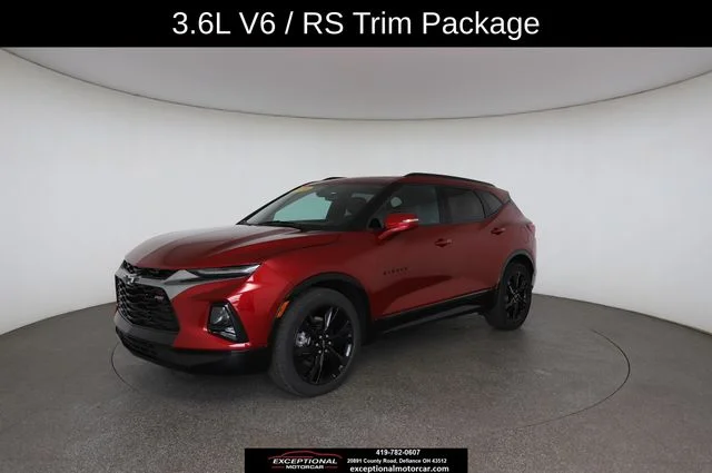 Used 2021 Red Chevrolet RS image 2