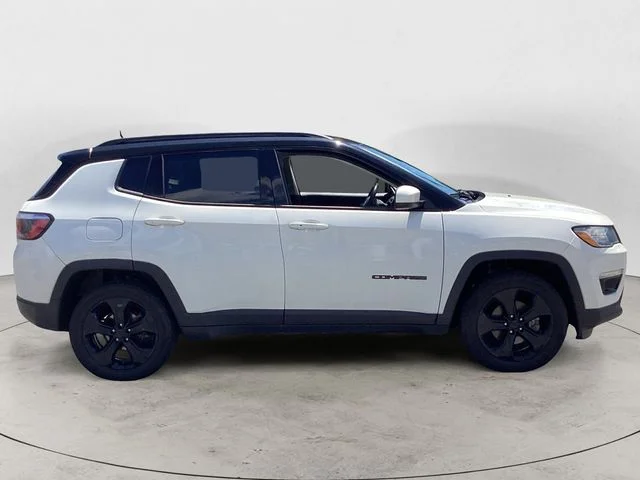 Used 2020 White Clearcoat Jeep Altitude image 6