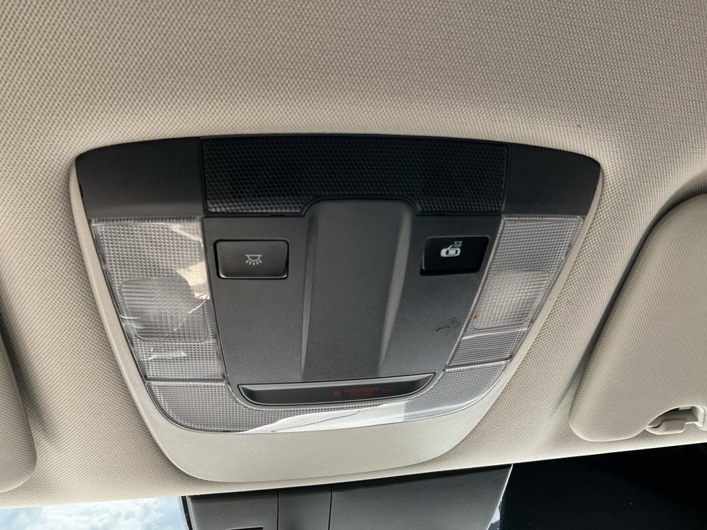 Certified Used 2025 Steel Gray Kia LX image 22