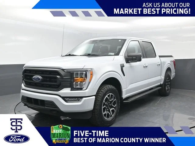 Certified Used 2022 White Metallic Ford XLT image 1