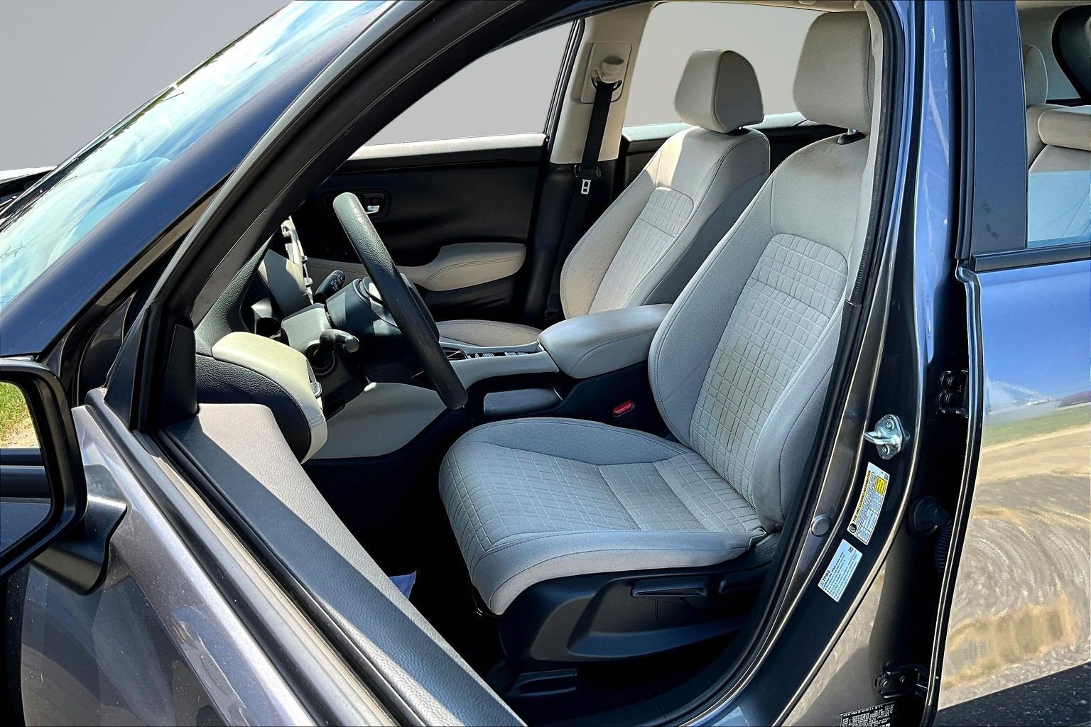 Used 2024  Honda LX image 19