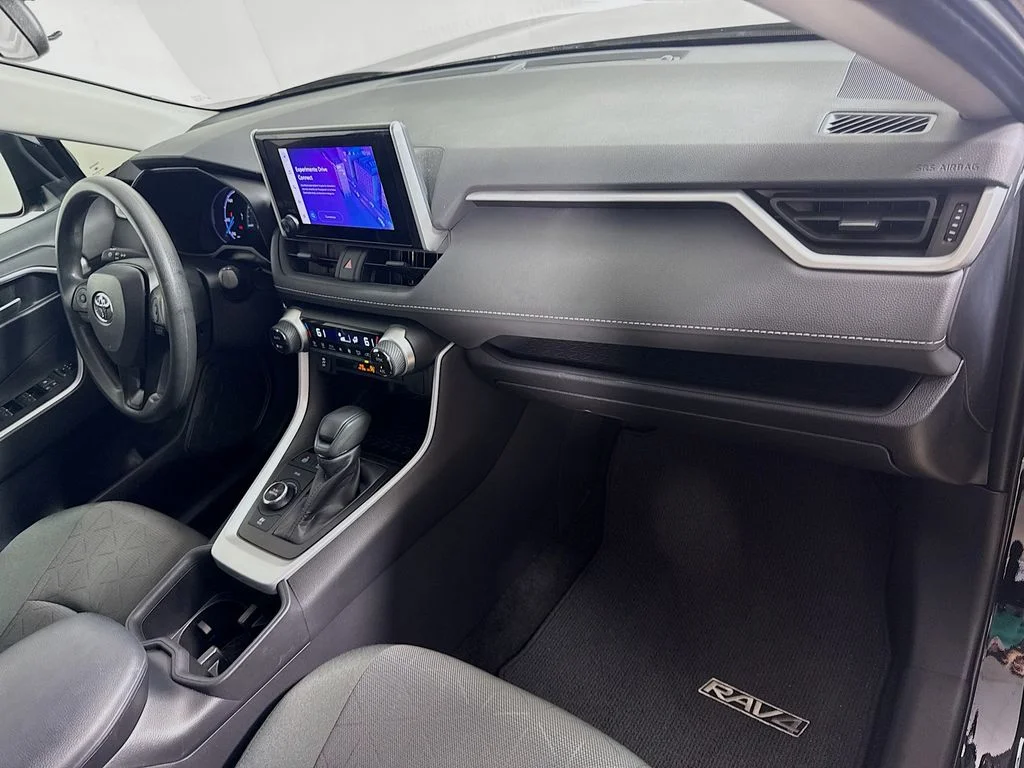 Used 2024 Midnight Black Metallic Toyota Hybrid XLE image 28
