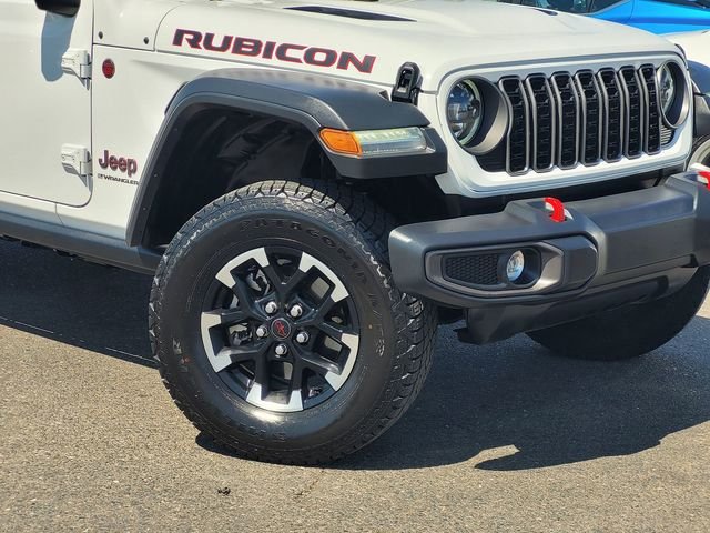 Used 2025 White Jeep Rubicon image 9