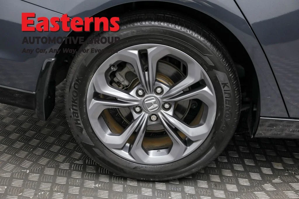 Used 2024 Gray Honda EX-L image 29