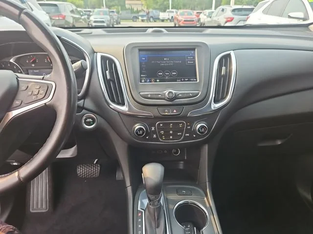 Used 2022 Iron Gray Metallic Chevrolet LT image 18