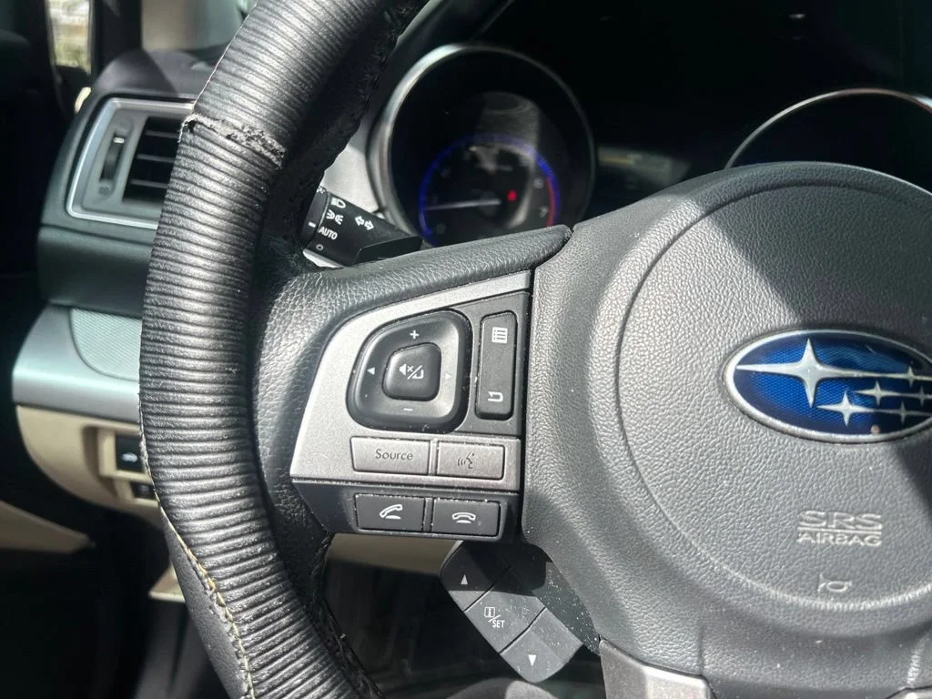 Used 2017 Crystal Black Silica Subaru 2.5i image 22