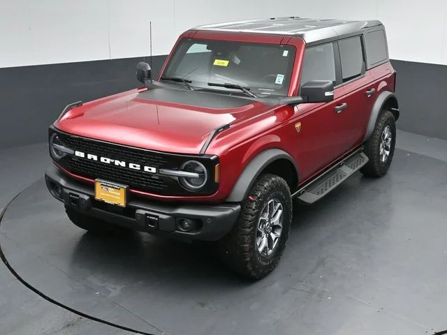 Certified Used 2025 Red Ford Badlands image 44