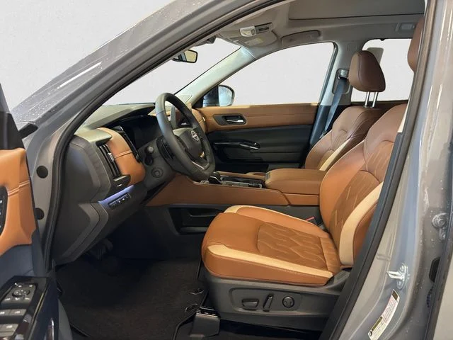 New 2026 Gray Nissan Platinum image 10