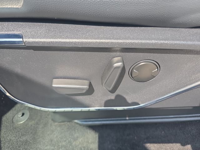 Certified Used 2024 Avalanche Ford Lariat image 11