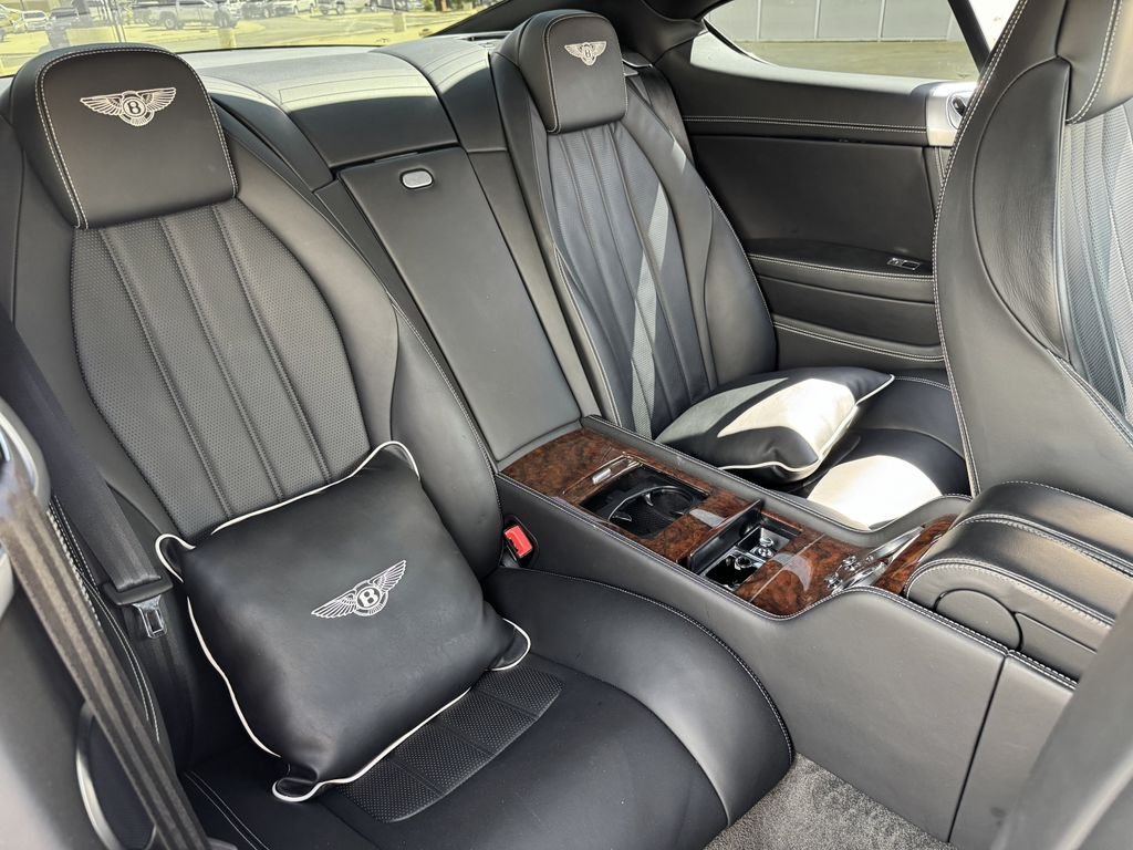 Used 2012 Black Bentley Base image 34