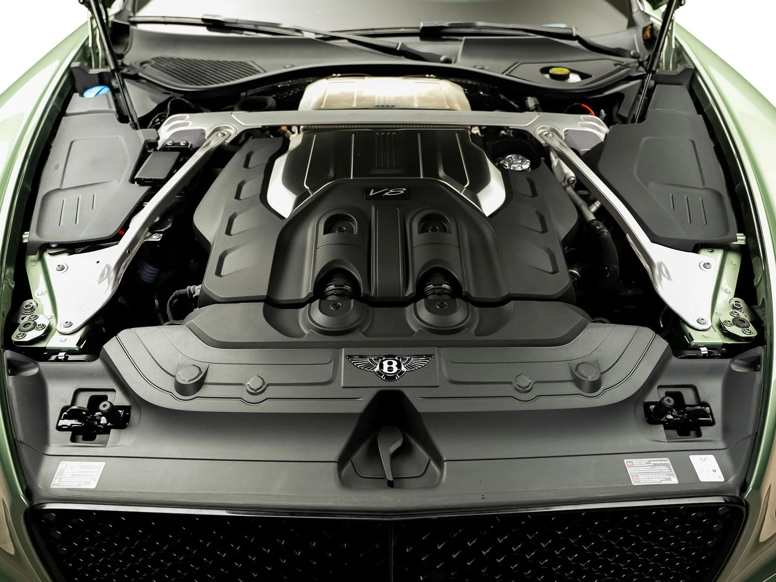 Used 2021 Green Bentley V8 image 58