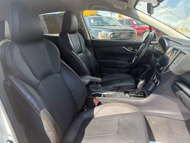 Used 2018 White Subaru 2.0i Limited image 23