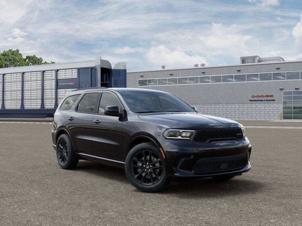 New 2026 Diamond Black Clear-Coat Exterior Paint Dodge GT image 8