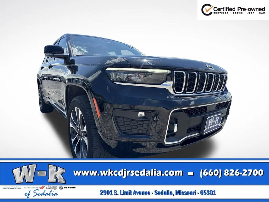 Certified Used 2023 Black Jeep Overland image 3