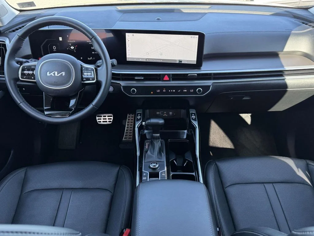 Used 2025 Gray Kia SX image 17