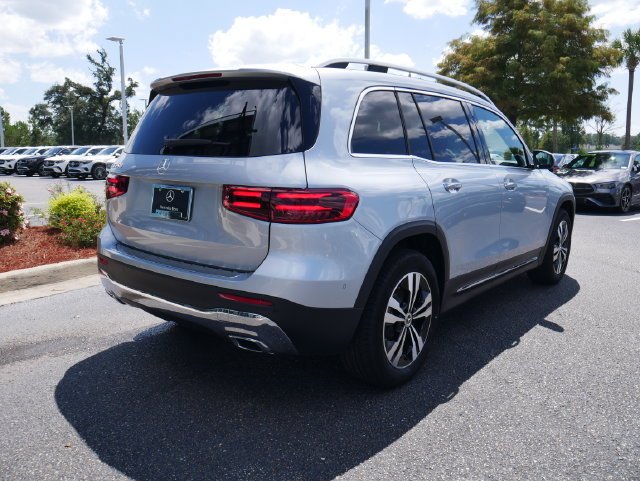 New 2026 Cirrus Silver Metallic Mercedes-Benz GLB 250 image 27