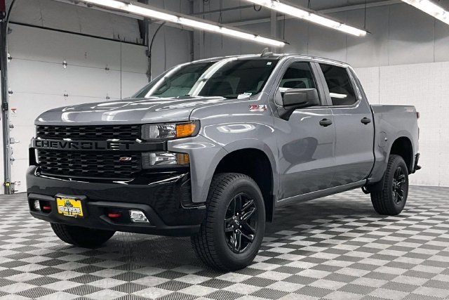 Used 2021 Satin Steel Metallic Chevrolet Custom Trail Boss image 10