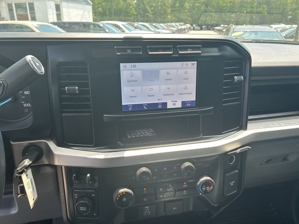 Used 2024 White Ford XL image 15