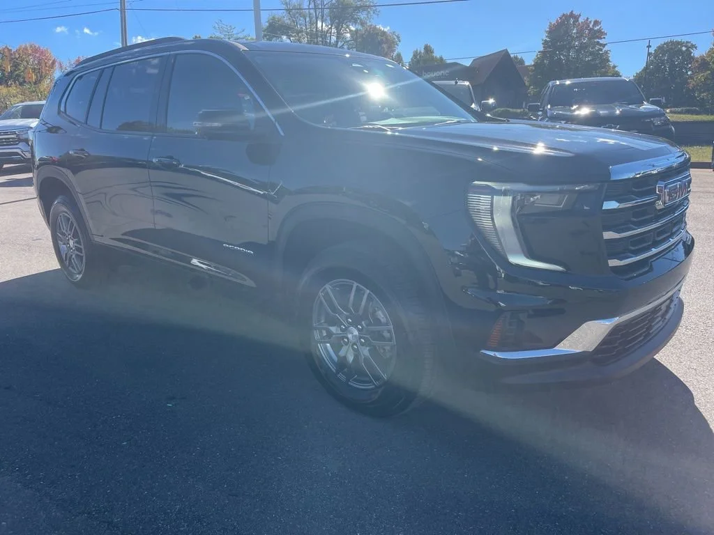 View vehicle photo 7