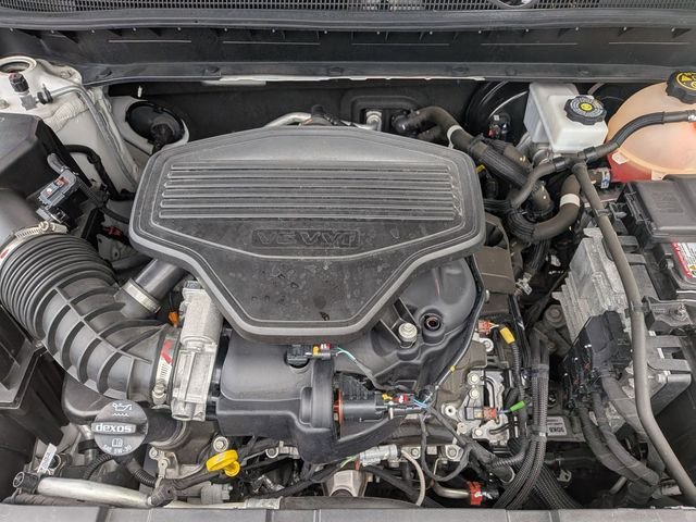 Used 2021 Iridescent Pearl Tricoat Chevrolet RS image 23