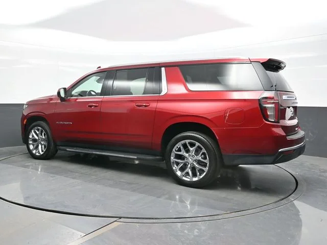 Used 2022 Red Chevrolet LT image 3