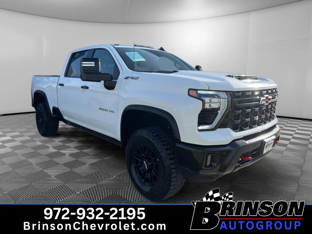 Used 2025 Summit White Chevrolet ZR2 image 3