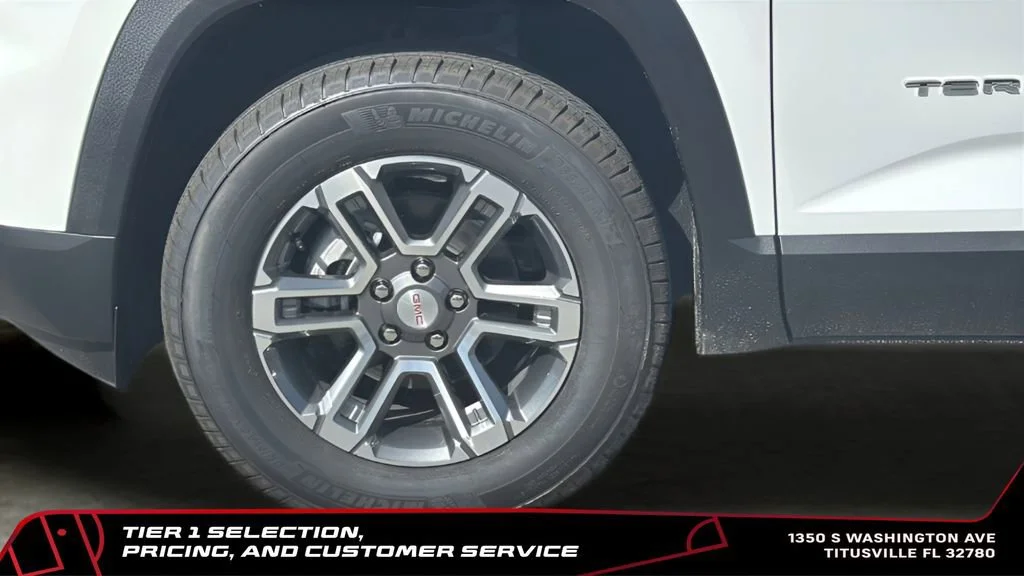 New 2026 Summit White GMC Elevation image 17