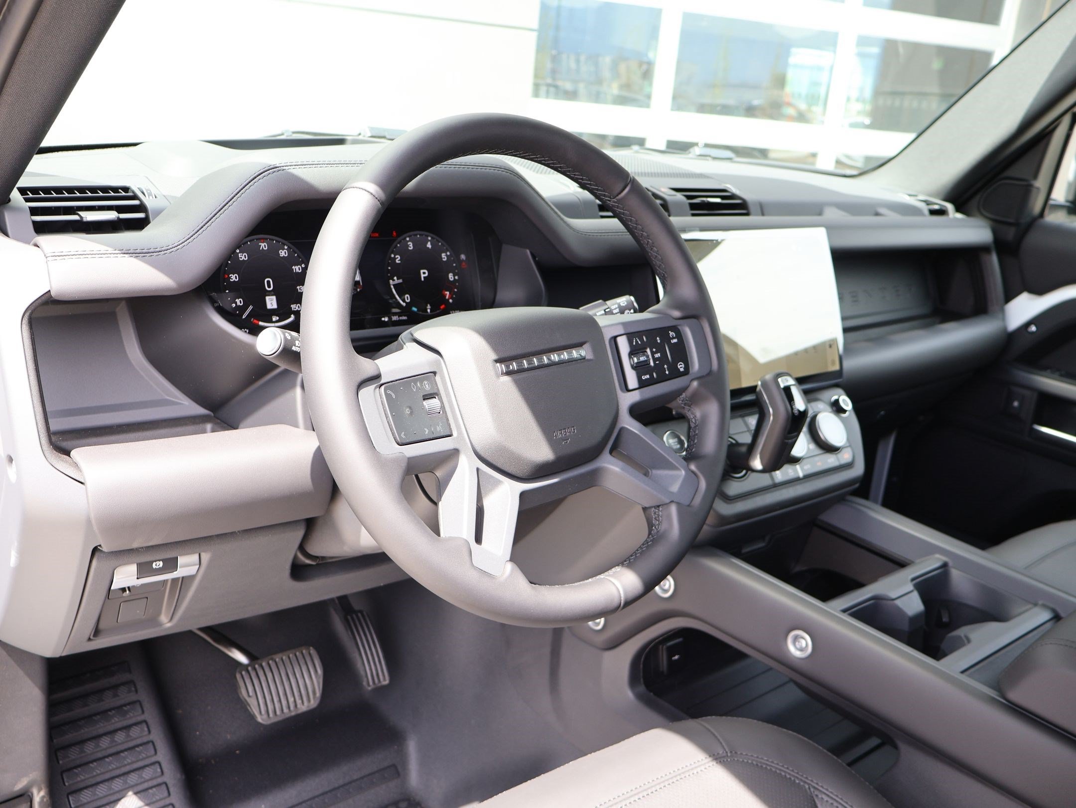 New 2026 Fuji White LAND ROVER P400 X-Dynamic SE image 10