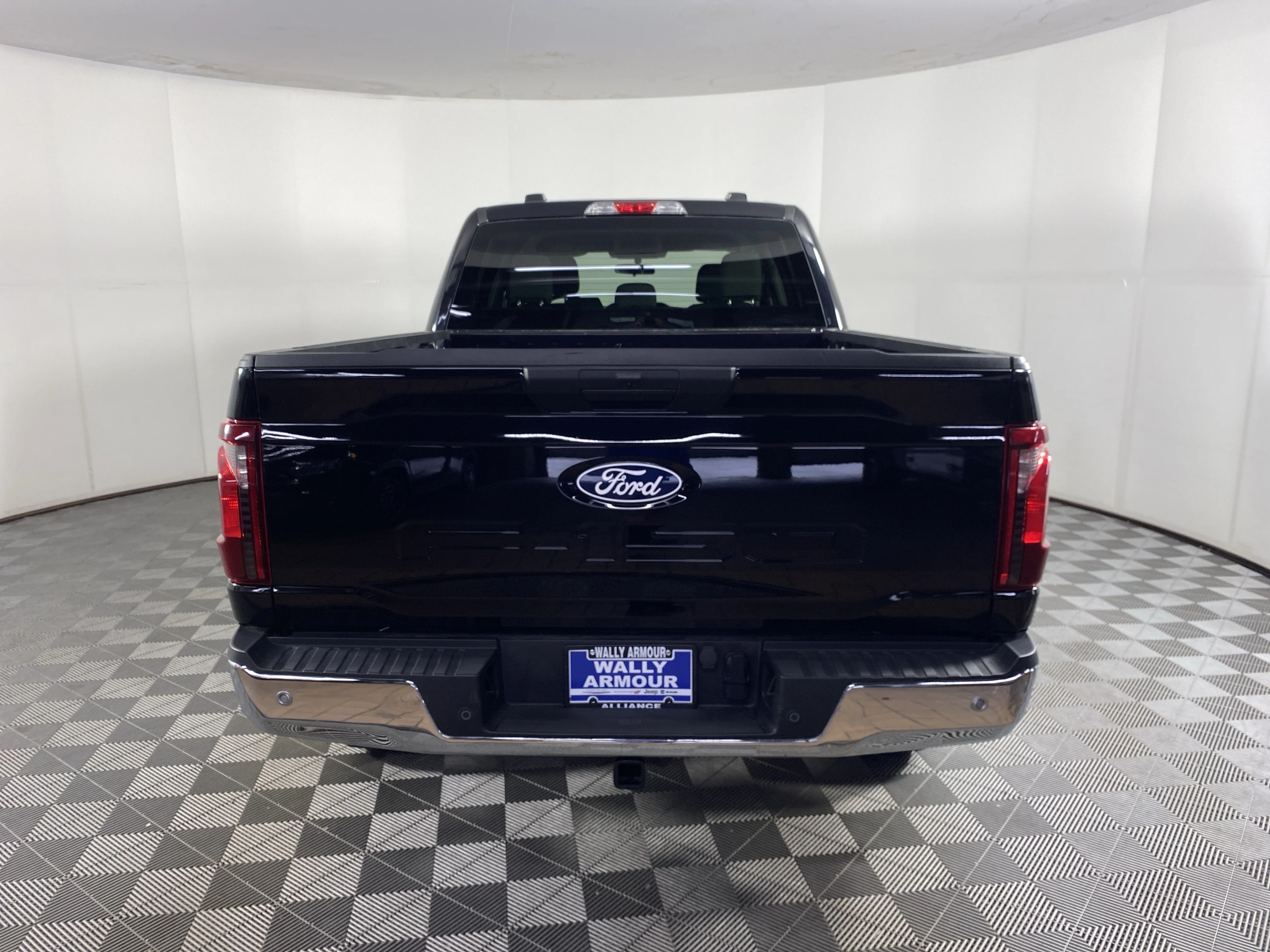 Used 2024 Black Metallic Ford XL image 8