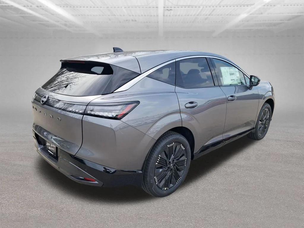 New 2026 Gray Nissan Platinum image 5
