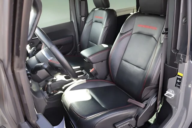 Used 2023 Sting-Gray Clearcoat Jeep Rubicon image 9