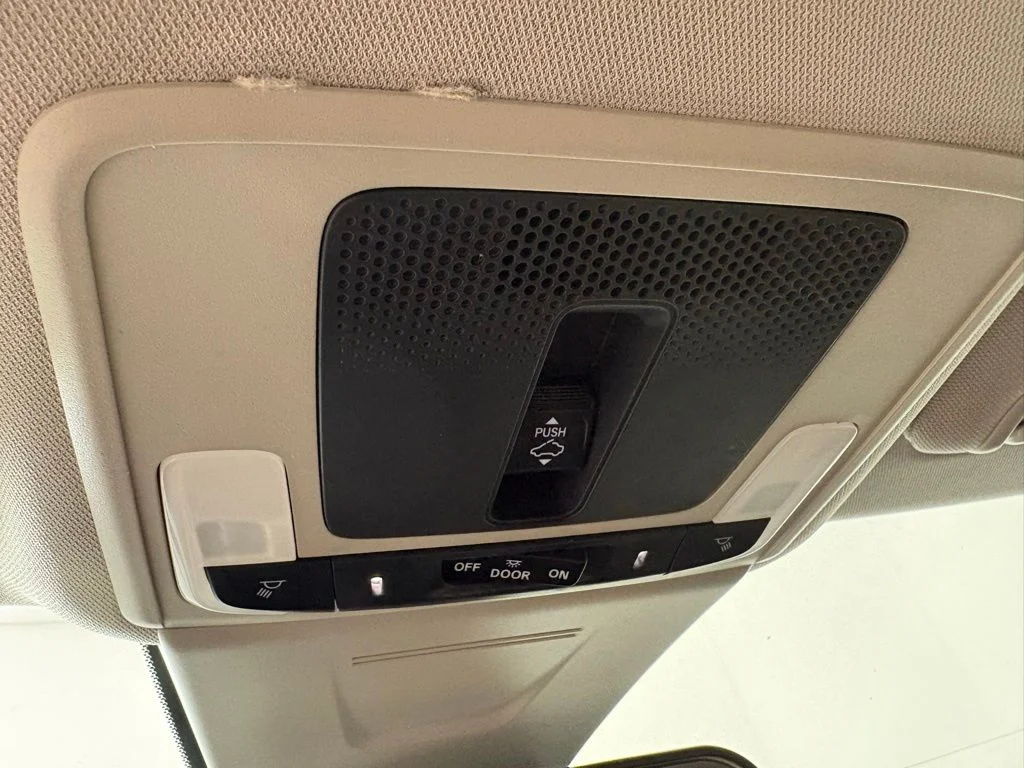 Used 2022  Honda EX image 35