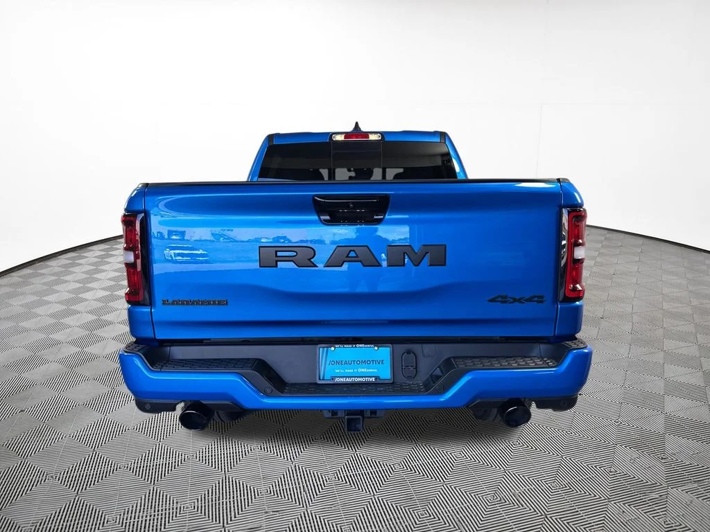 2026 RAM 1500 Laramie - Photo 10