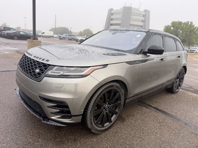 Used 2018  Land Rover SE R-Dynamic image 6