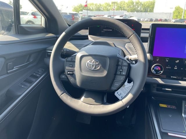 2026 Toyota C-HR SE - Photo 12