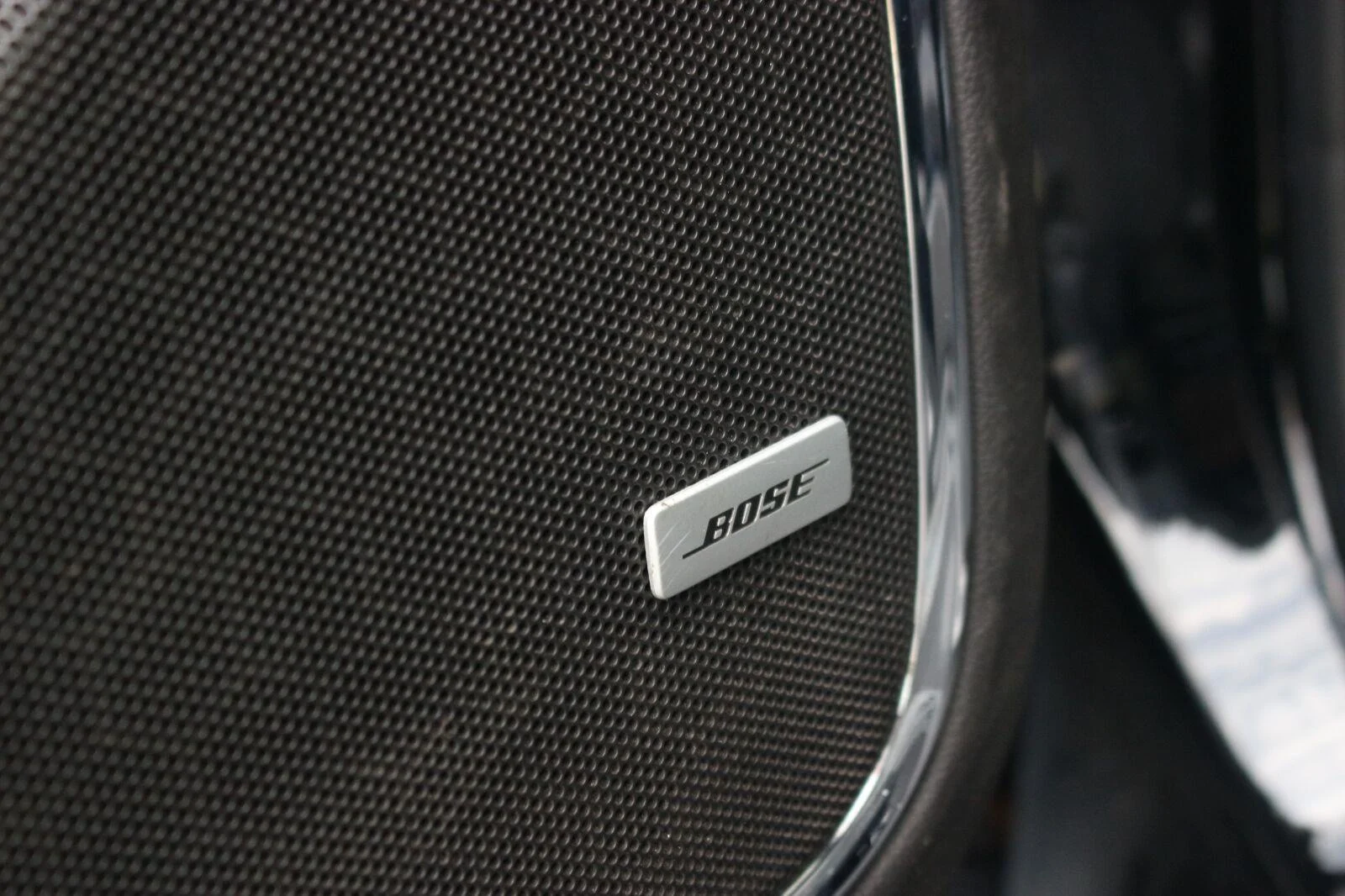 Used 2020 BLACK Chevrolet Premier image 15