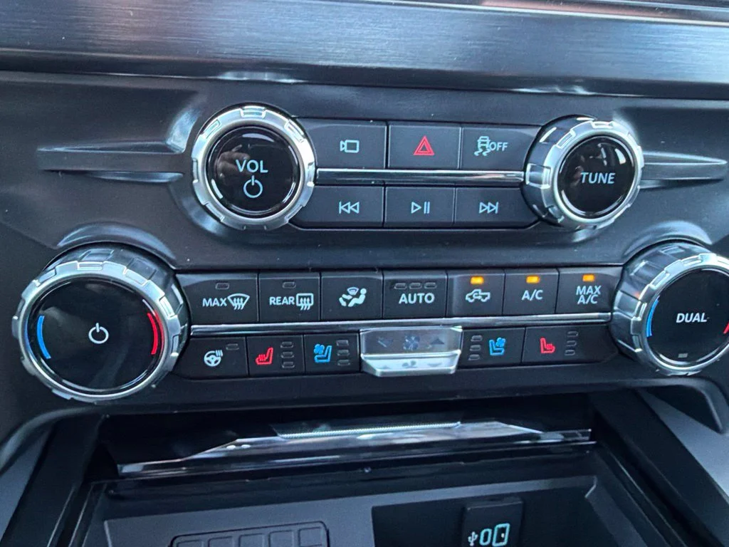 New 2027 Neptune Blue Ford F-250® Lariat® image 20