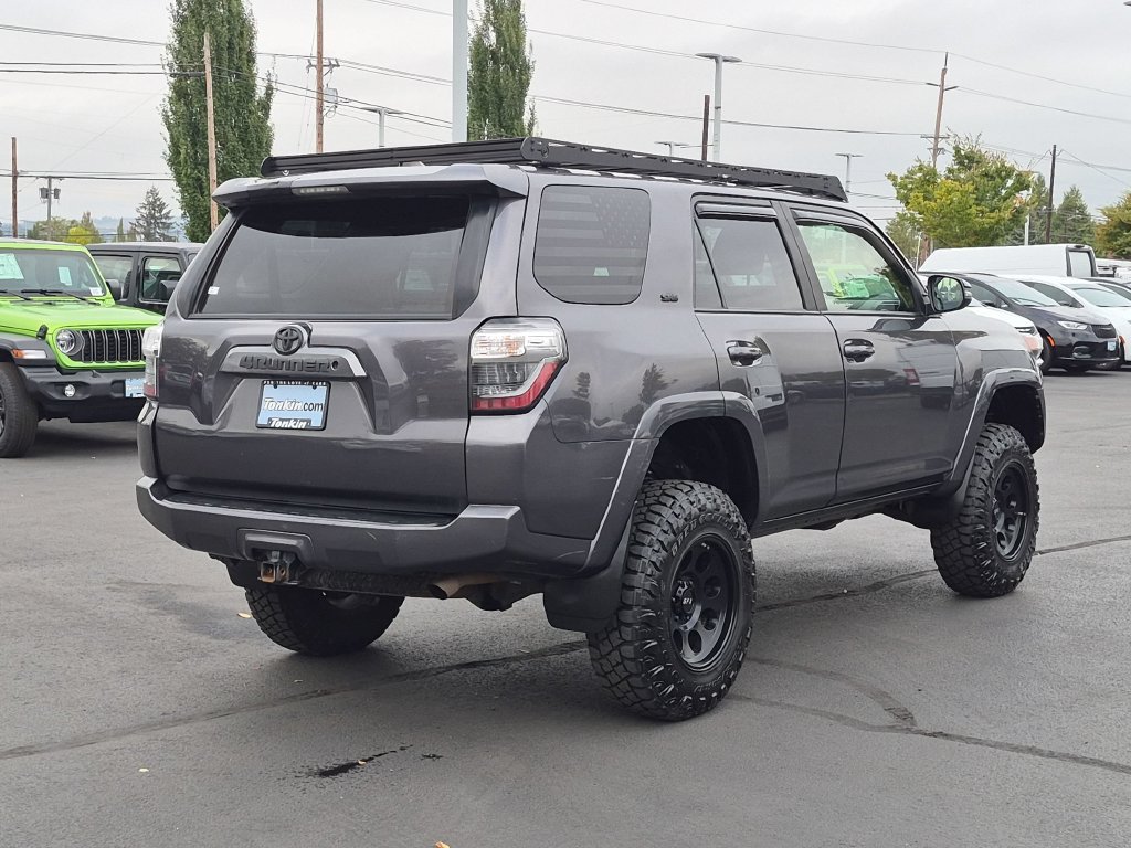 Used 2019 Gray Toyota SR5 Premium image 6