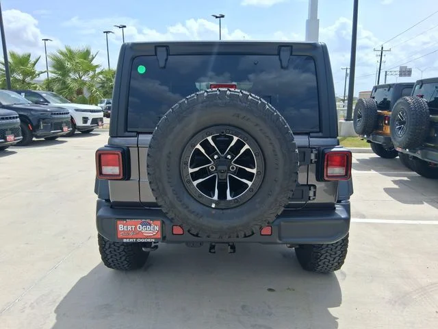 New 2026 Granite Crystal Metallic Clear-Coat Exterior Paint Jeep Willys image 6