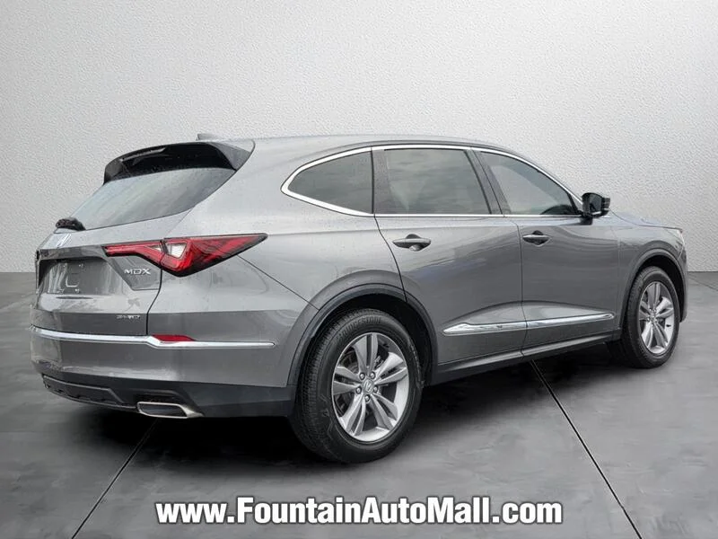Used 2024 Majestic Black Pearl Acura SH-AWD image 4