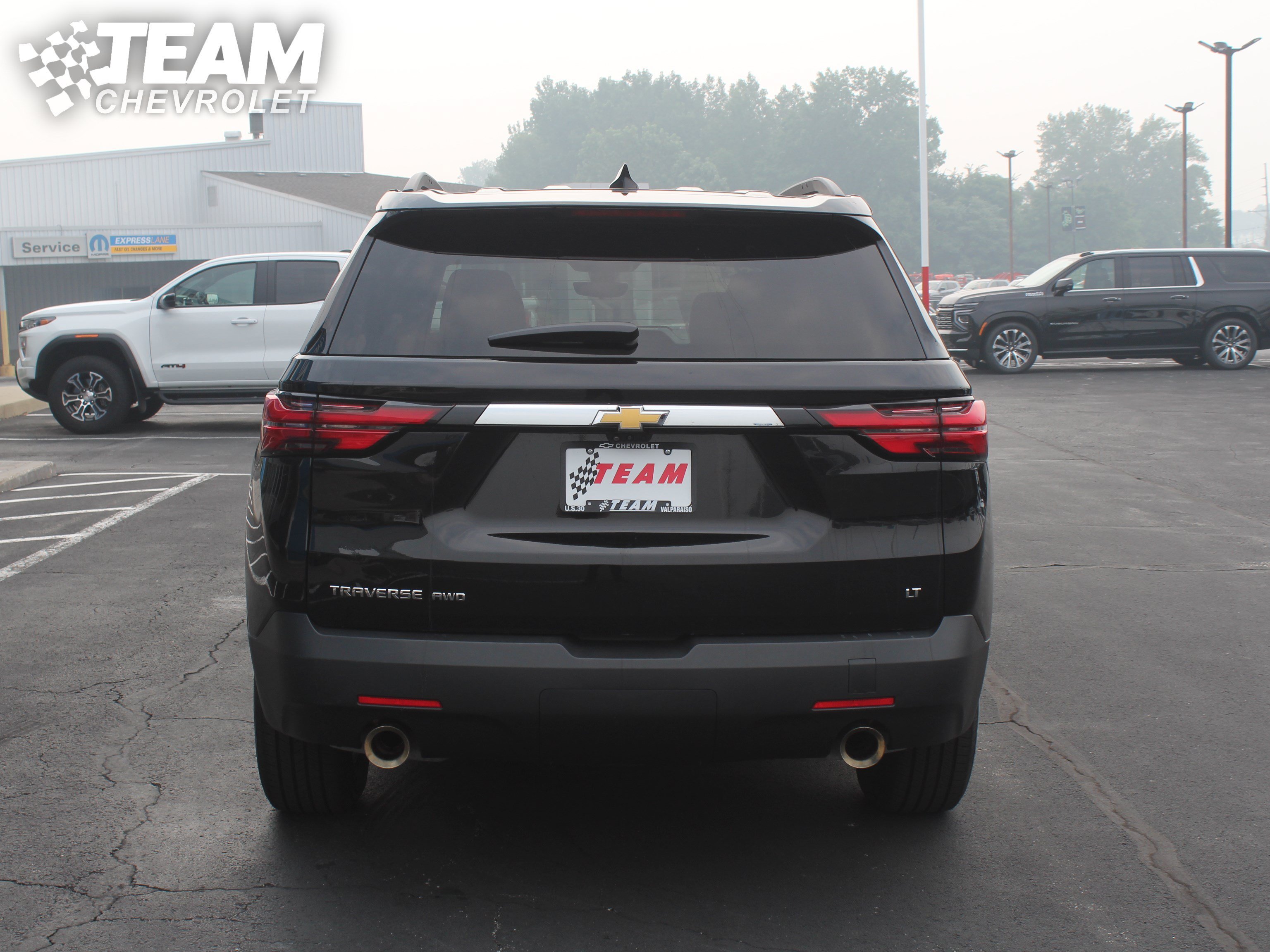 Used 2023 Mosaic Black Metallic Chevrolet LT Cloth image 5