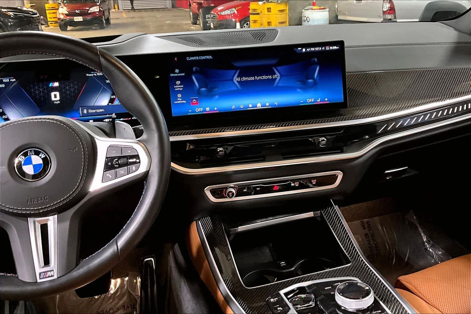 Used 2025 Skyscraper Grey Metallic BMW M60i image 12