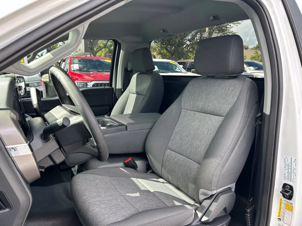 New 2026 Oxford White Ford XL image 13