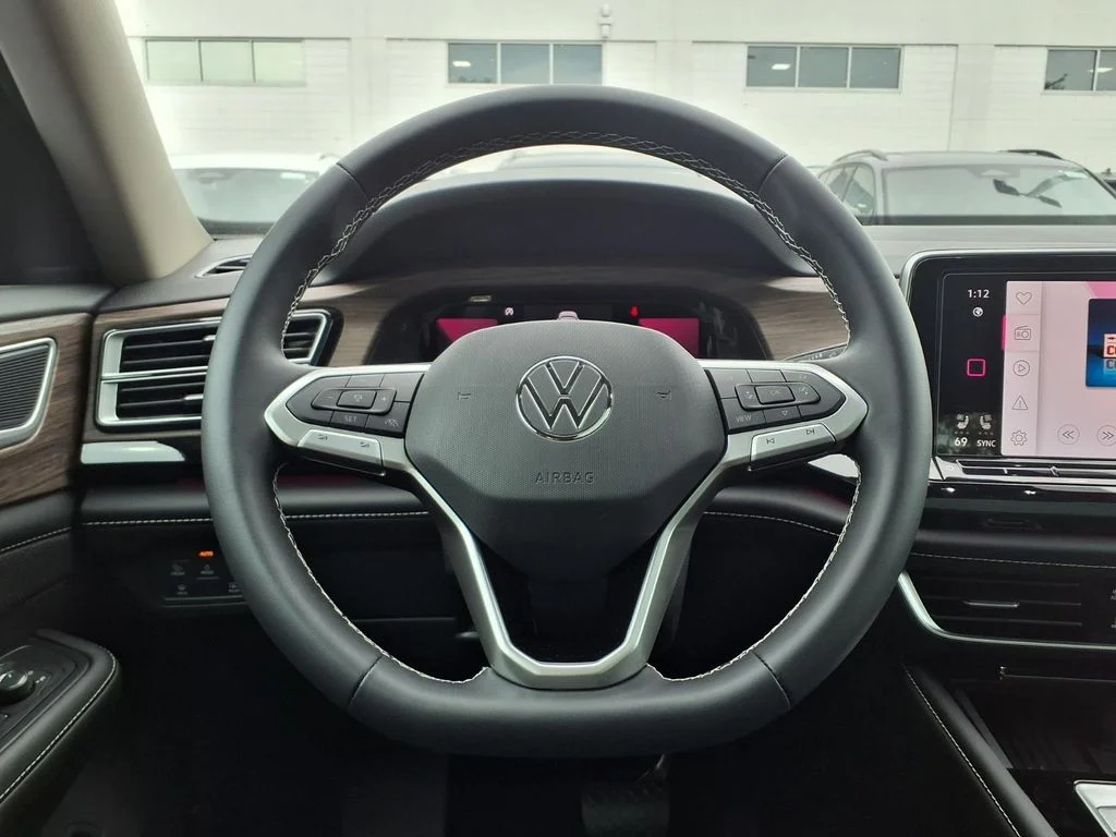 New 2026 Deep Black Pearl Volkswagen SEL image 15