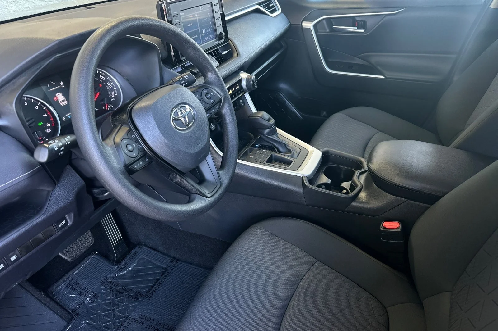 Used 2021 MAGNETIC GRAY Toyota XLE image 9