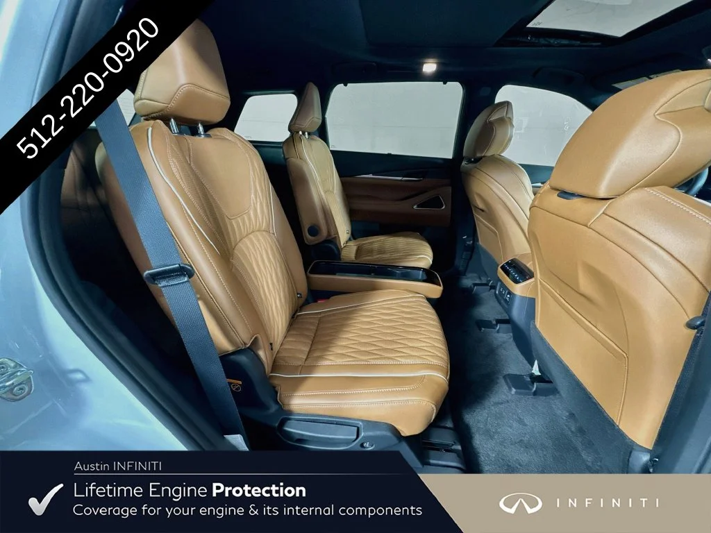 New 2027 White INFINITI Autograph image 37