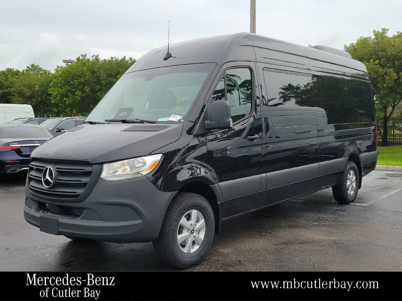 New 2026 Black Mercedes-Benz Passenger 170 WB image 1