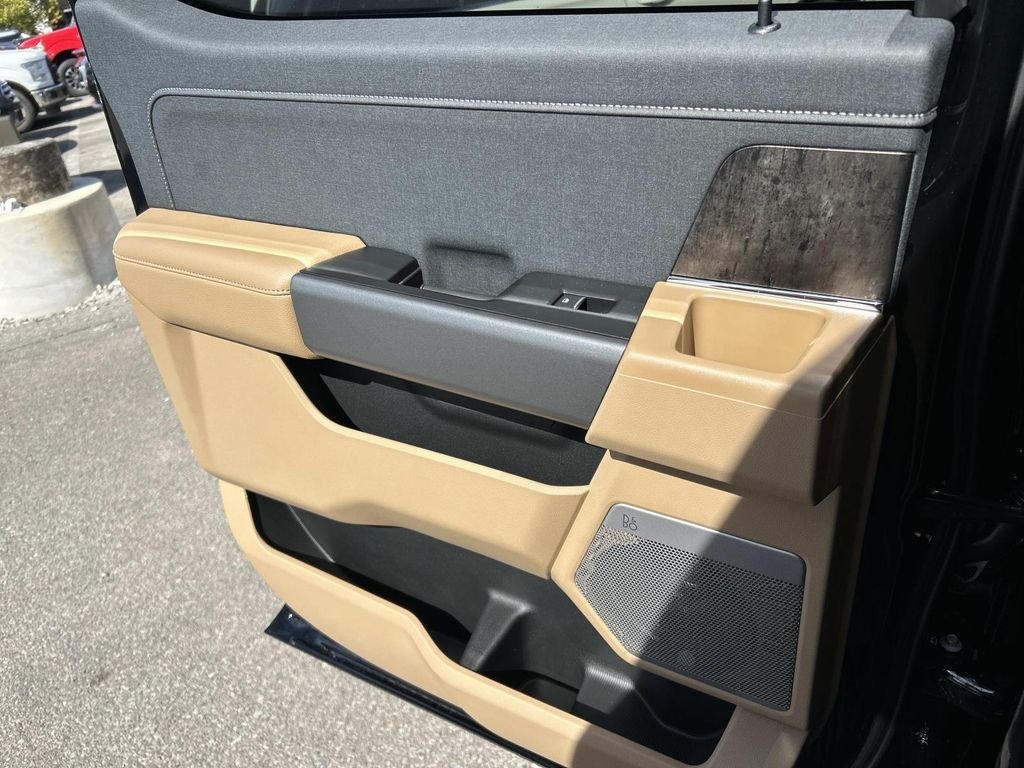 2026 Ford F-350 Super Duty XL - Photo 17