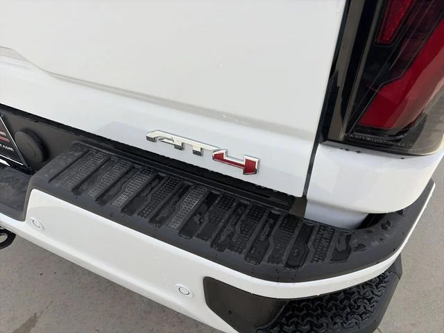 New 2026 White GMC AT4 image 7