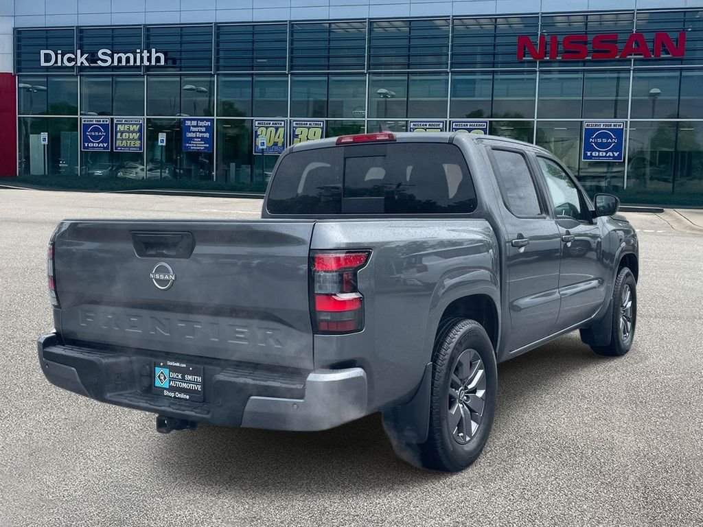 Used 2025 Gray Nissan SV image 6